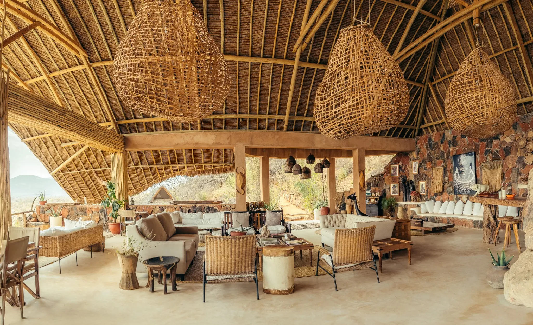 Warm, natural textures in the Reteti House lounge